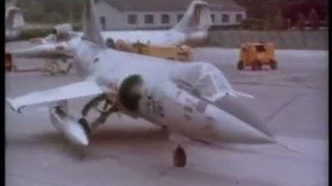 The Right Stuff - Captain Lockheed & The Starfighters - Robert Calvert (Hawkwind)