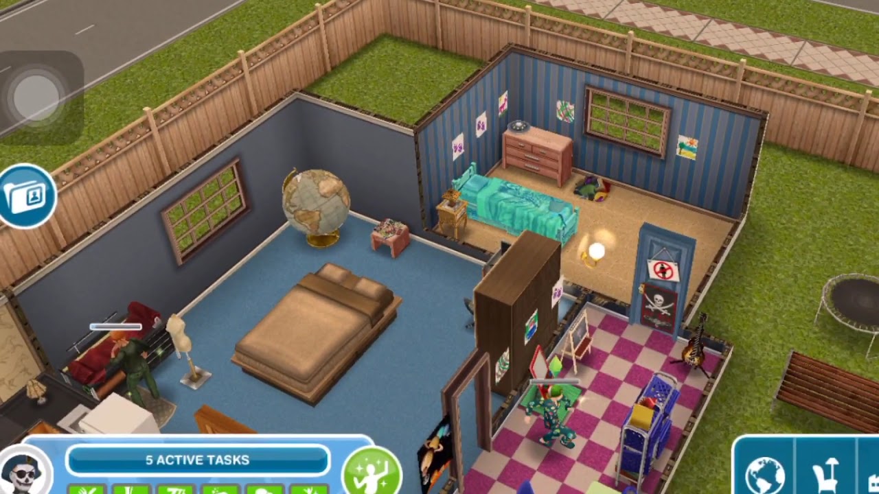 [The Sims FreePlay] Have a preteen or teen write in their diary on bed