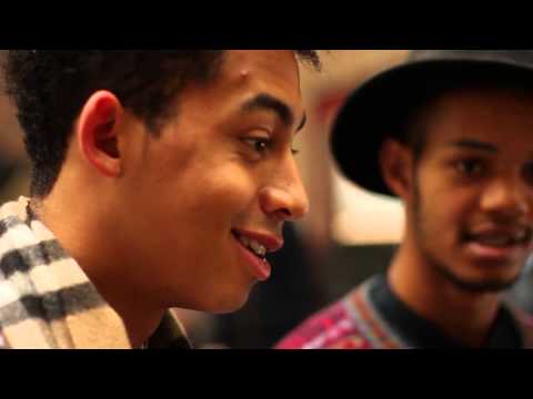 Video: Adakah lelaki dari rizzle kicks dalam penyangak?