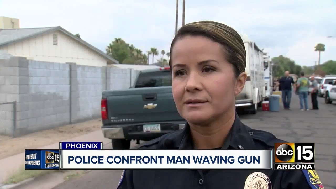 Suspect dies after being shot by Phoenix police - YouTube