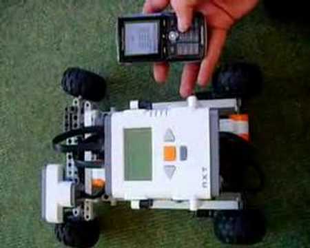 Lego Mindstorms NXT bluetooth remote-controlled car
