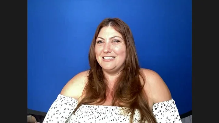 Mel Camp talks with actress Joy Nash