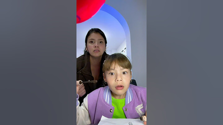 Mi mamá CONFUNDE el MAQUILLAJE con COLORES 🤣#shortviral #humor #comedia