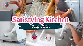 EXTREME KITCHEN DEEP CLEAN | The Genius Newspaper Hack You Need to Try! 🧼