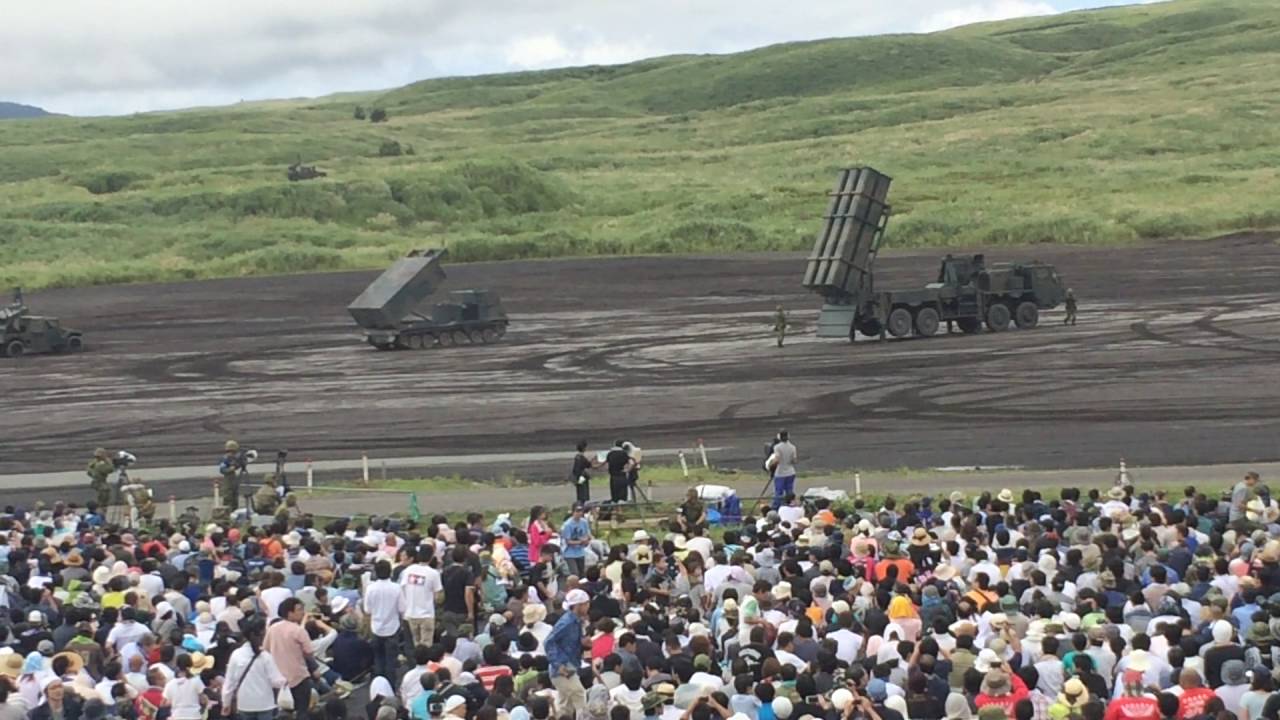 富士総合火力演習 No33 自衛隊 88式地対艦誘導弾 96式多目的誘導弾システム 03式中距離地対空誘導弾 中距離多目的誘導 Youtube