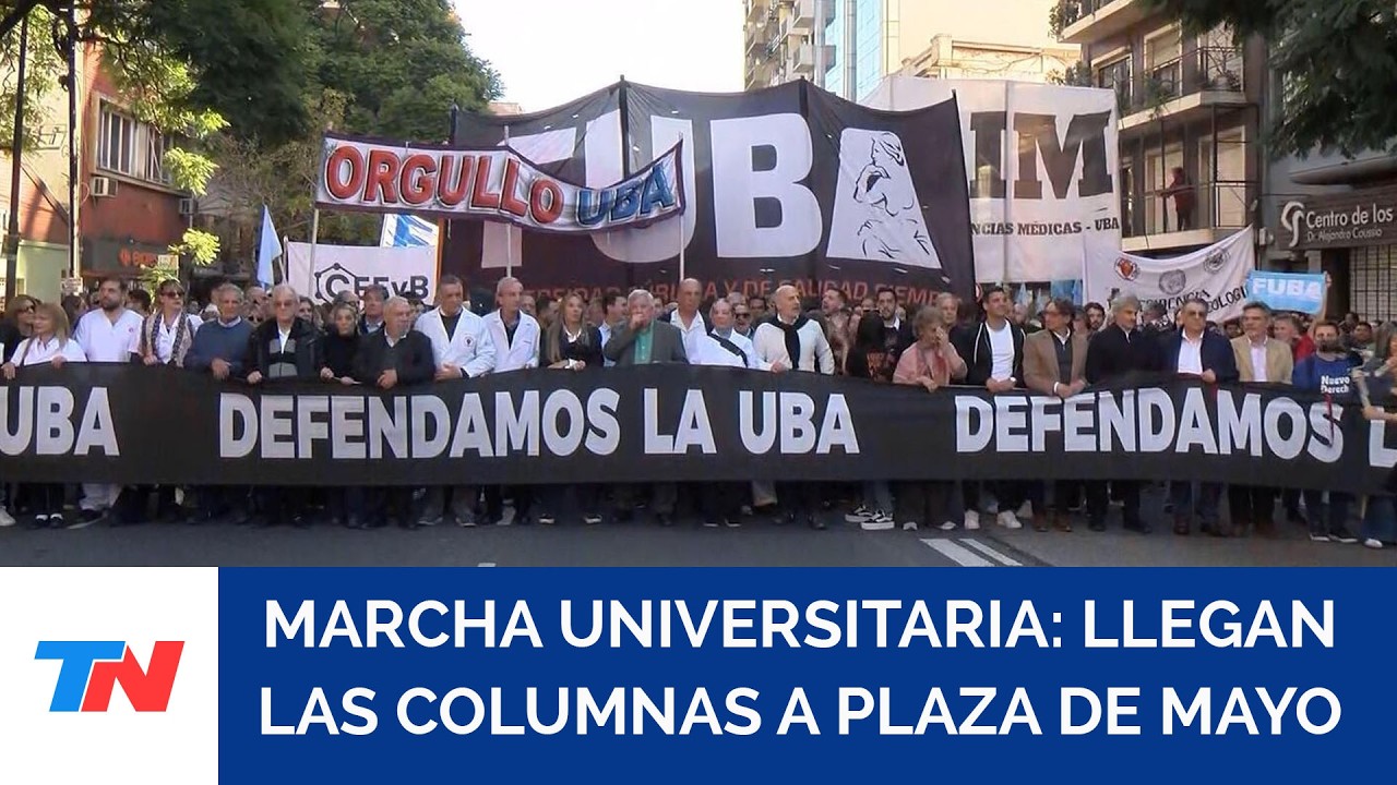 Marcha universitaria: estudiantes y docentes llegan a Plaza de Mayo ...