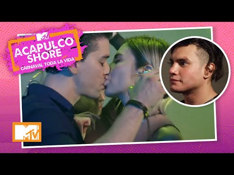 Karime le ayuda a Chile a ligar en el antro | MTV Acapulco Shore T7