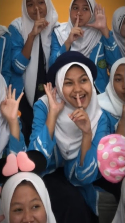 VIRAL MBA BAJU BIRU #Shorts #viral
