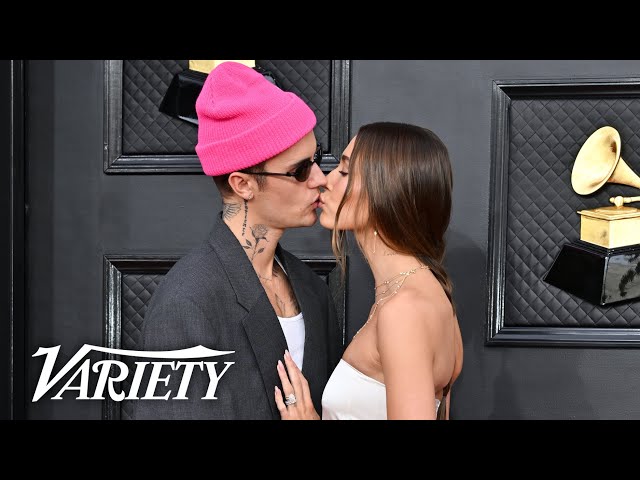 Nominee Justin Bieber Kisses Wife Hailey on Grammys 2022 Red Carpet: Photo  4738617, 2022 Grammys, Grammys, Hailey Bieber, Justin Bieber Photos