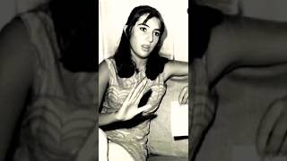 Memories Of Young Benazeer Bhuttodaughter Of East