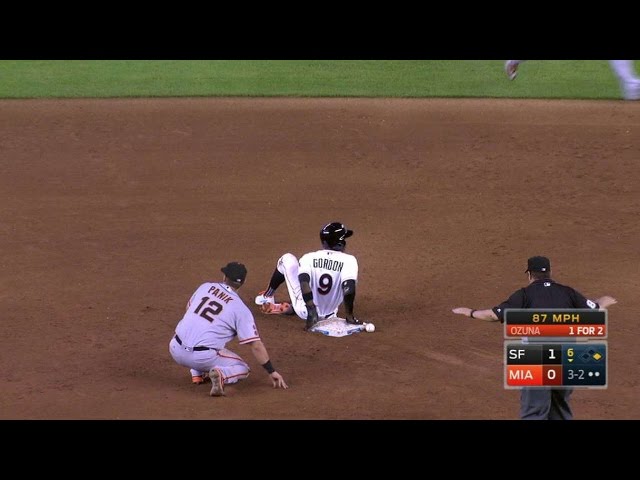 SF@MIA: Gordon steals second, his 200th career base class=