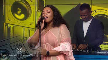 Zakes Bantwini ft Skye Wanda Performs 'Girl in the mirror'— Massive Music | Channel O | S2 Ep 39