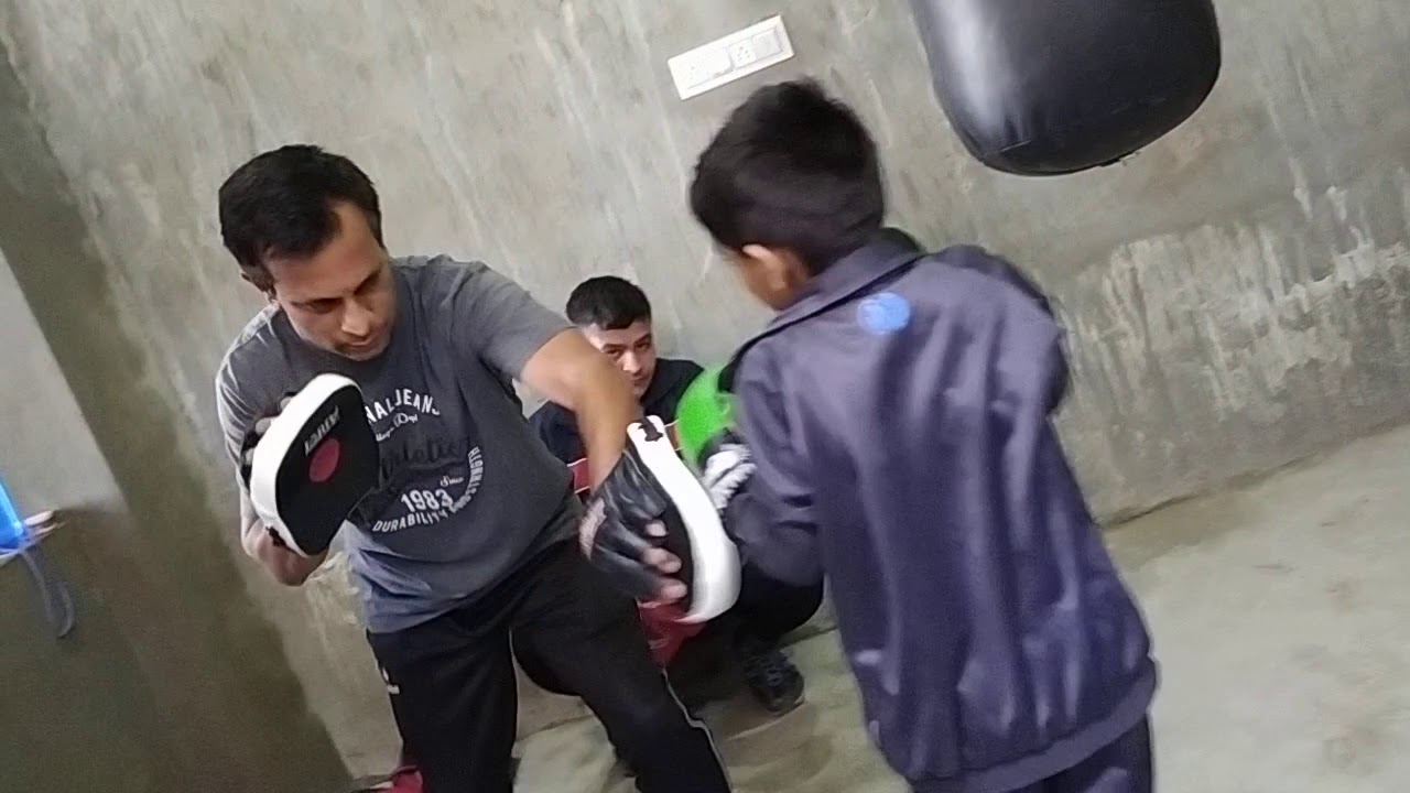 Boxing pad training YouTube