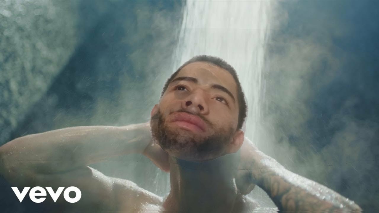 Maluma - Felices los 4 (Official Video) PARODIA