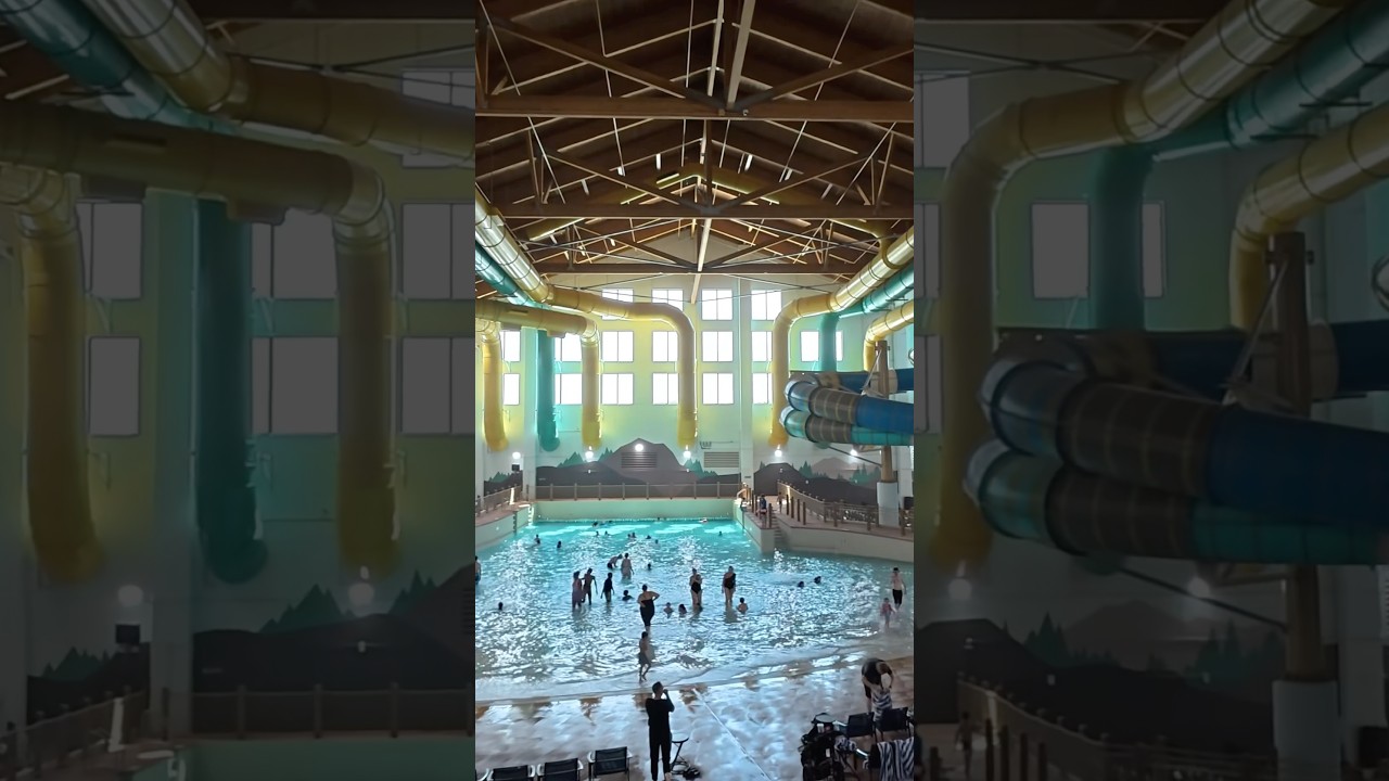 Totem Tower body slides Otter Cave Waterworks Great Wolf Lodge Mashantucket, CT