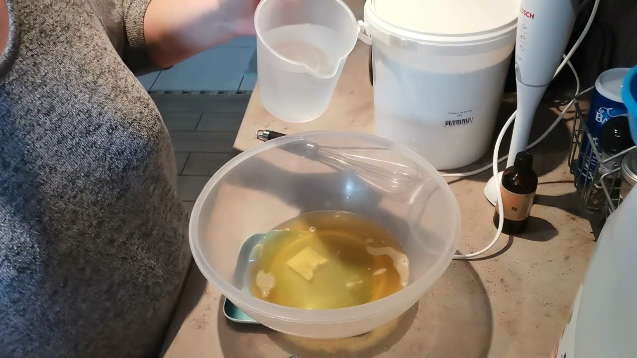 Lessive liquide au savon noir