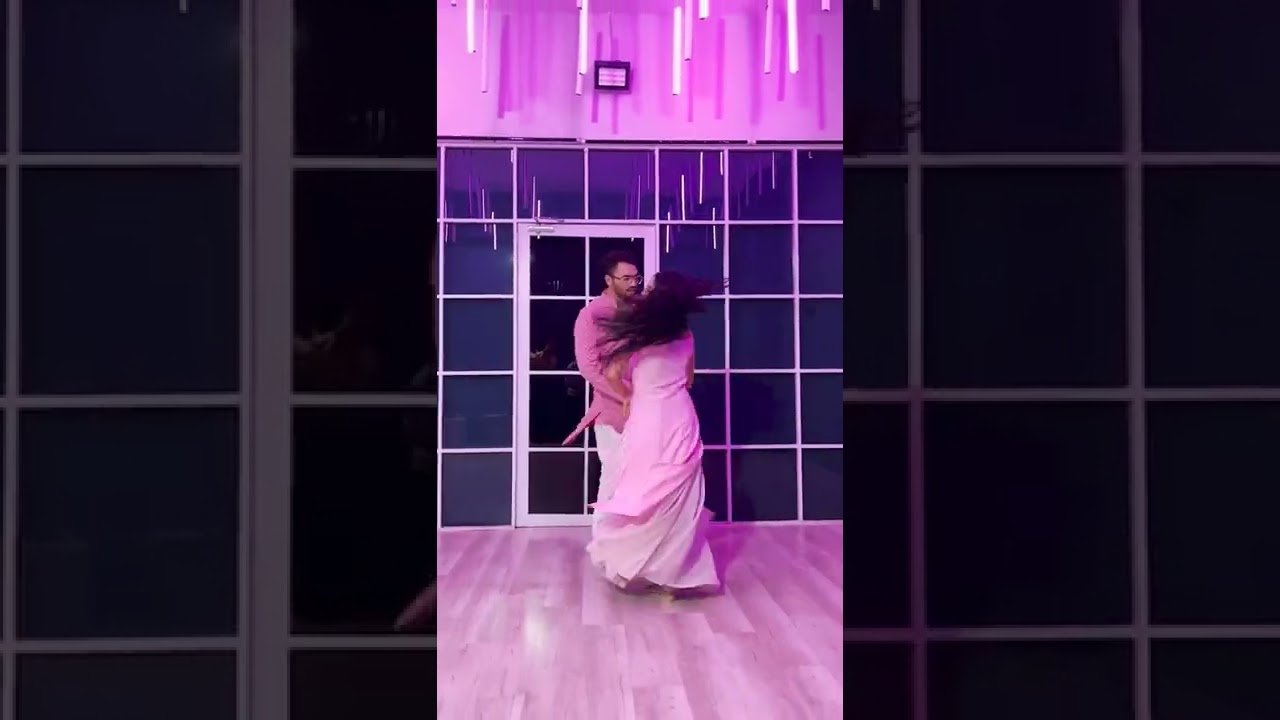 Rangi Sari 💖 DC : @meetsolanki08 & @Bhavyajoshi__   SHOT & EDITED BY: @theiconikstudio 