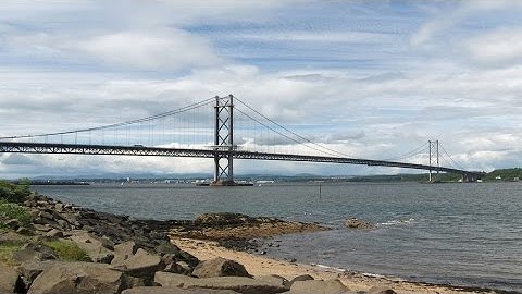 Maintenance of the Forth Road Bridge