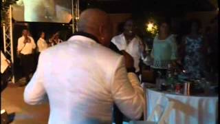 Peabo Bryson Ain&#39;t Nobody  Curacao May 2013 with Crosstown Traffic Band