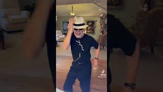 Download Lagu In celebration of Dance as an art form! Keep on dancing! #dance #saintlaurent #mensfashion #disco MP3