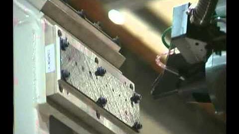 Robot Gantry Application in Several Fields | Comau