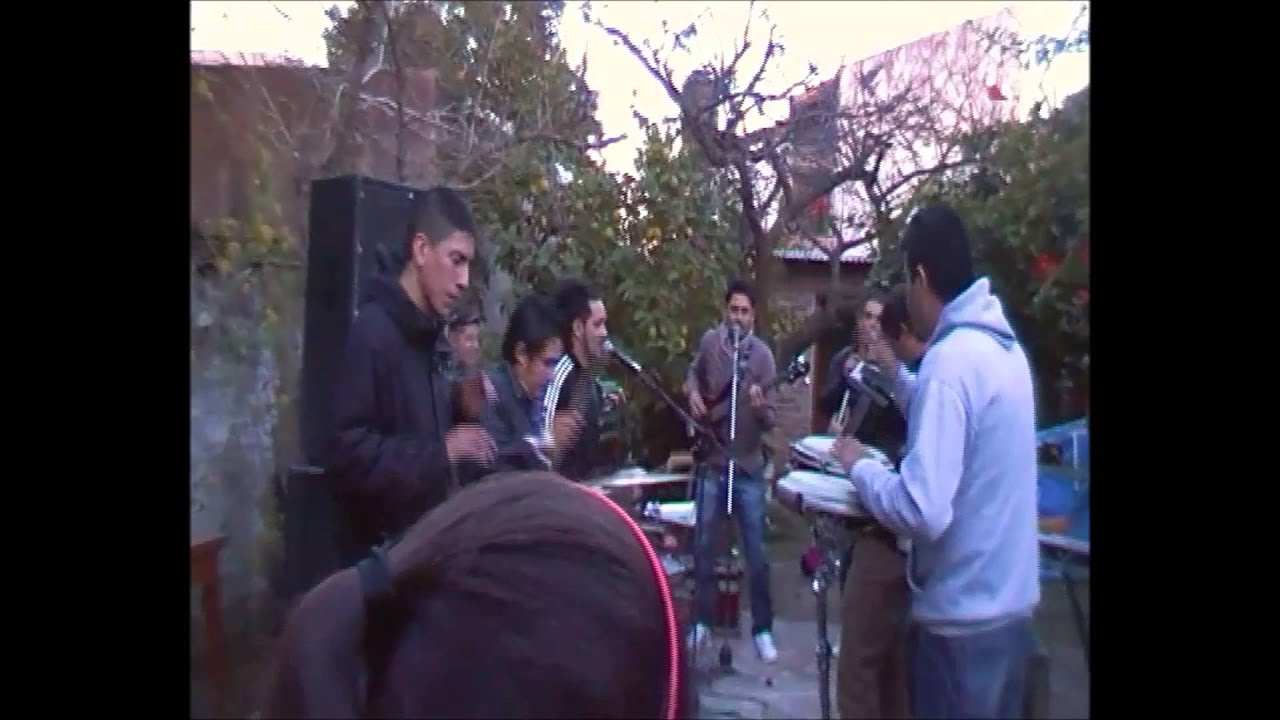 MEDIA NARANJA  EN VIVO  en el cumple de ariel  el chapa