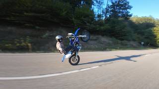 CRAZY STREET SHREDDING WITH FRIENDS! (Bikelife & Supermoto)