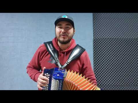Huapangueando! Saludos para todos!
