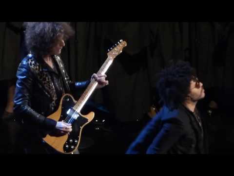 Lenny Kravitz - Prince Tribute with the Love Fellowship Choir - Rock & Roll Hall of Fame 2017