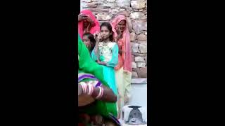 ,indian village woman dans fanny video