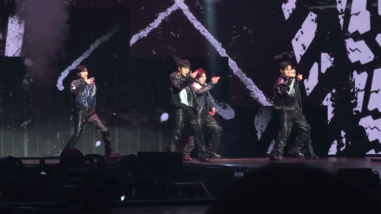 2026 MONSTA X WORLD TOUR [THE X ： NEXUS] IN TAIPEI - N the Front
