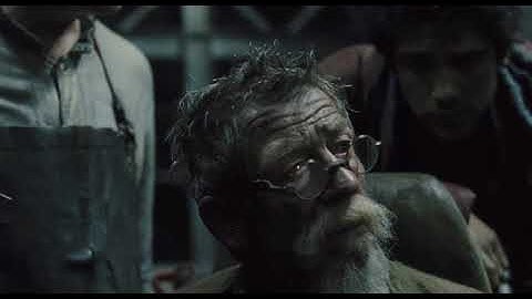 Snowpiercer (2013) - Controlling the water supply