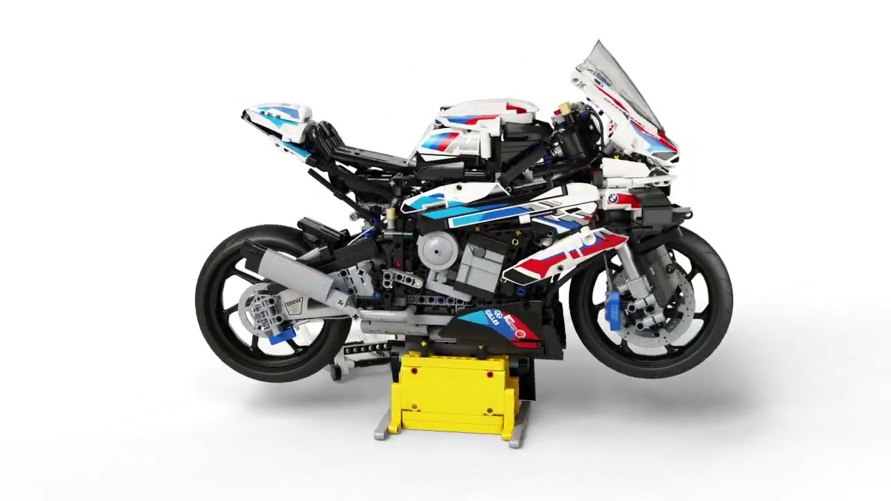 LEGO Technic BMW M 1000 RR 42130 Ensemble de modèle à construire (1 925  pièces)