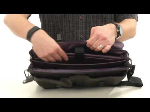 kenneth-cole-reaction-flap-shot---leather-portfolio-sku:8782007