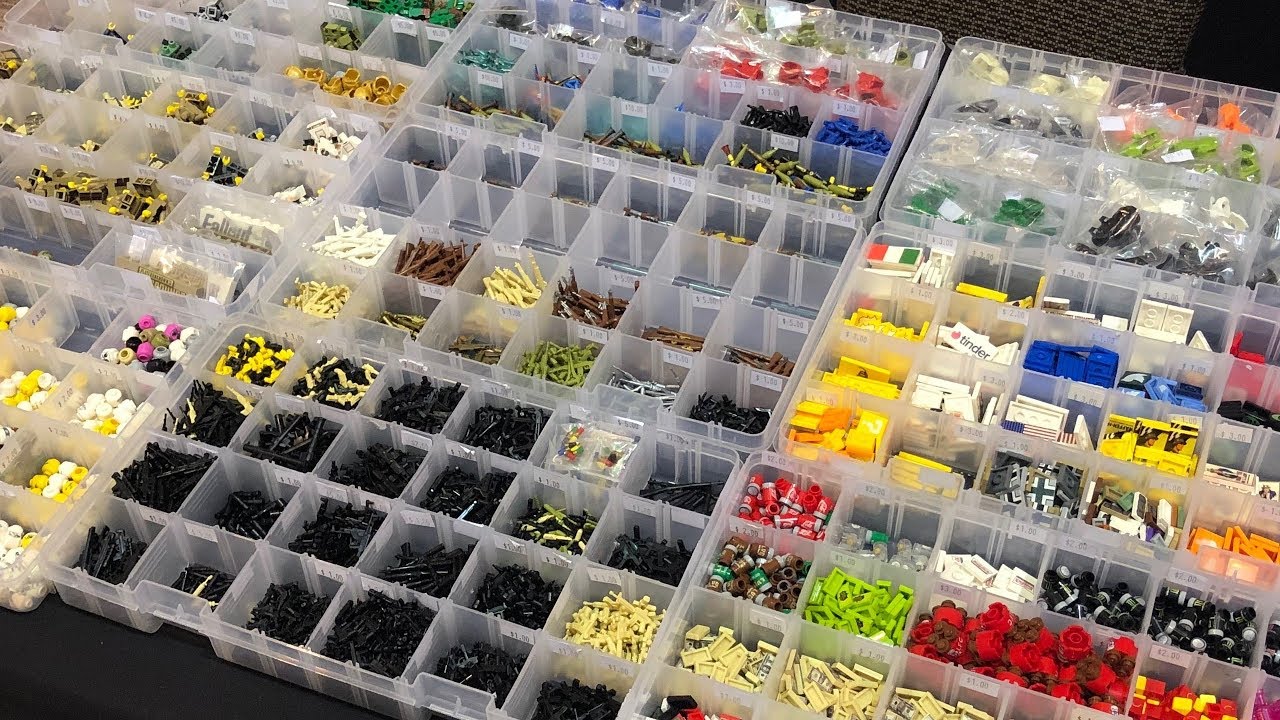 Bricks by the Bay 2019 Vendor Table Overview - BrickTactical LEGO Convention