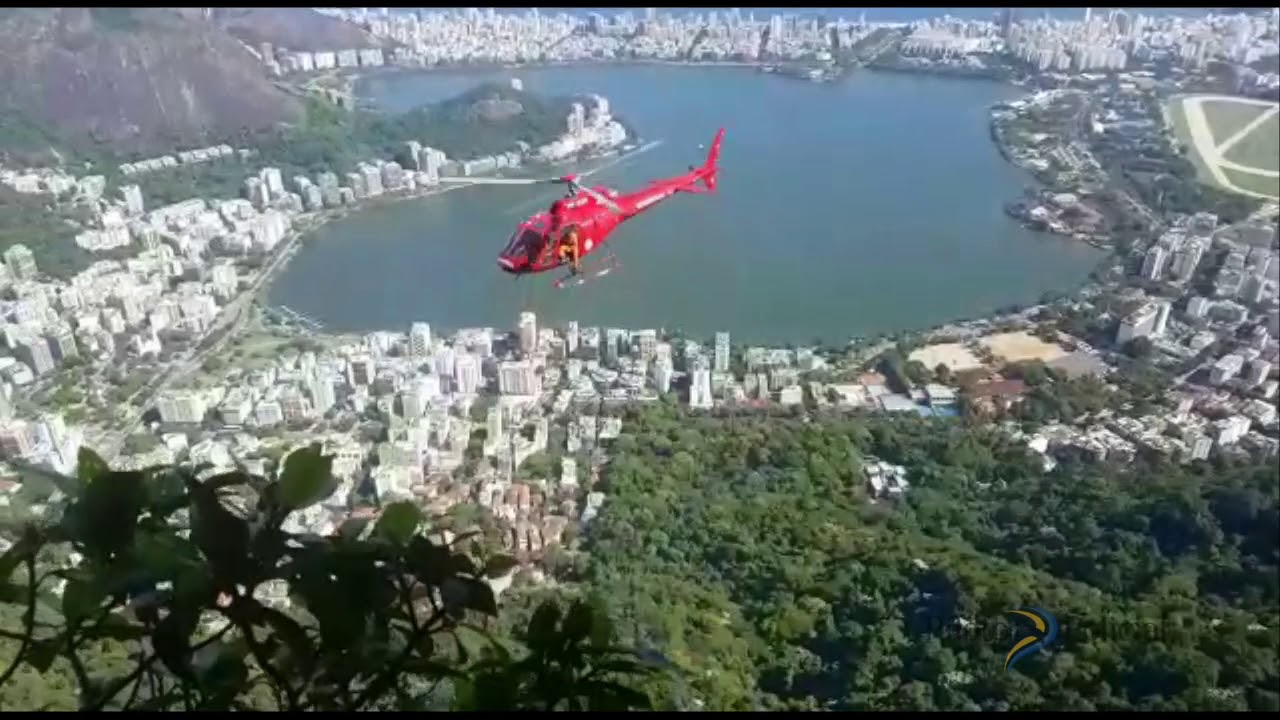 GOA/CBMERJ realiza salvamento em encosta após acidente de parapente