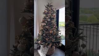 CHRISTMAS TREE HACK! | Christmas Tree Ideas | #shorts #christmasdecor #holidaydecor