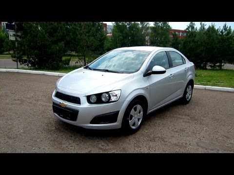 2012 Chevrolet Aveo. Start Up, Engine, and In Depth Tour.