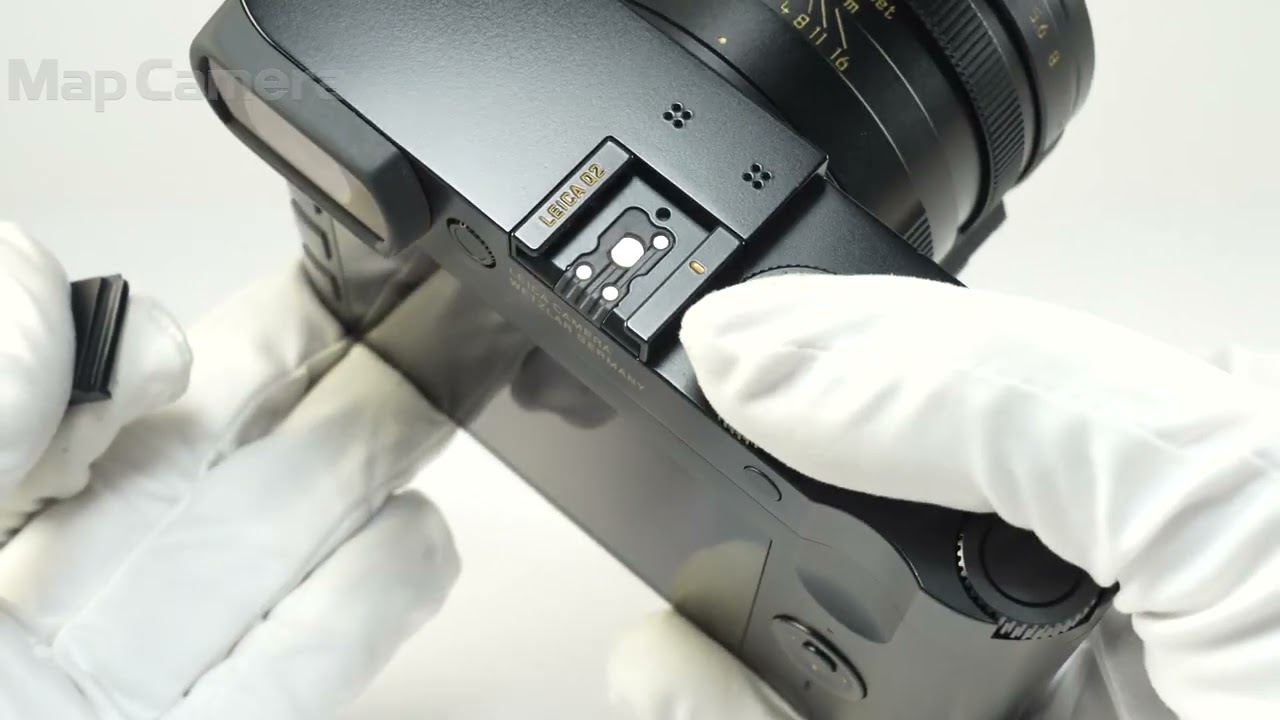 Leica (ライカ) Q2 Daniel Craig x Greg Williams 並品 - YouTube