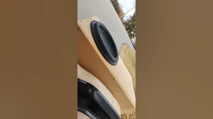 sound stream t5 12 on 400 watts rms on a golf cart