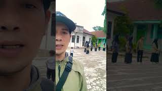 Latihan Upacara Bendera Siswa Smp