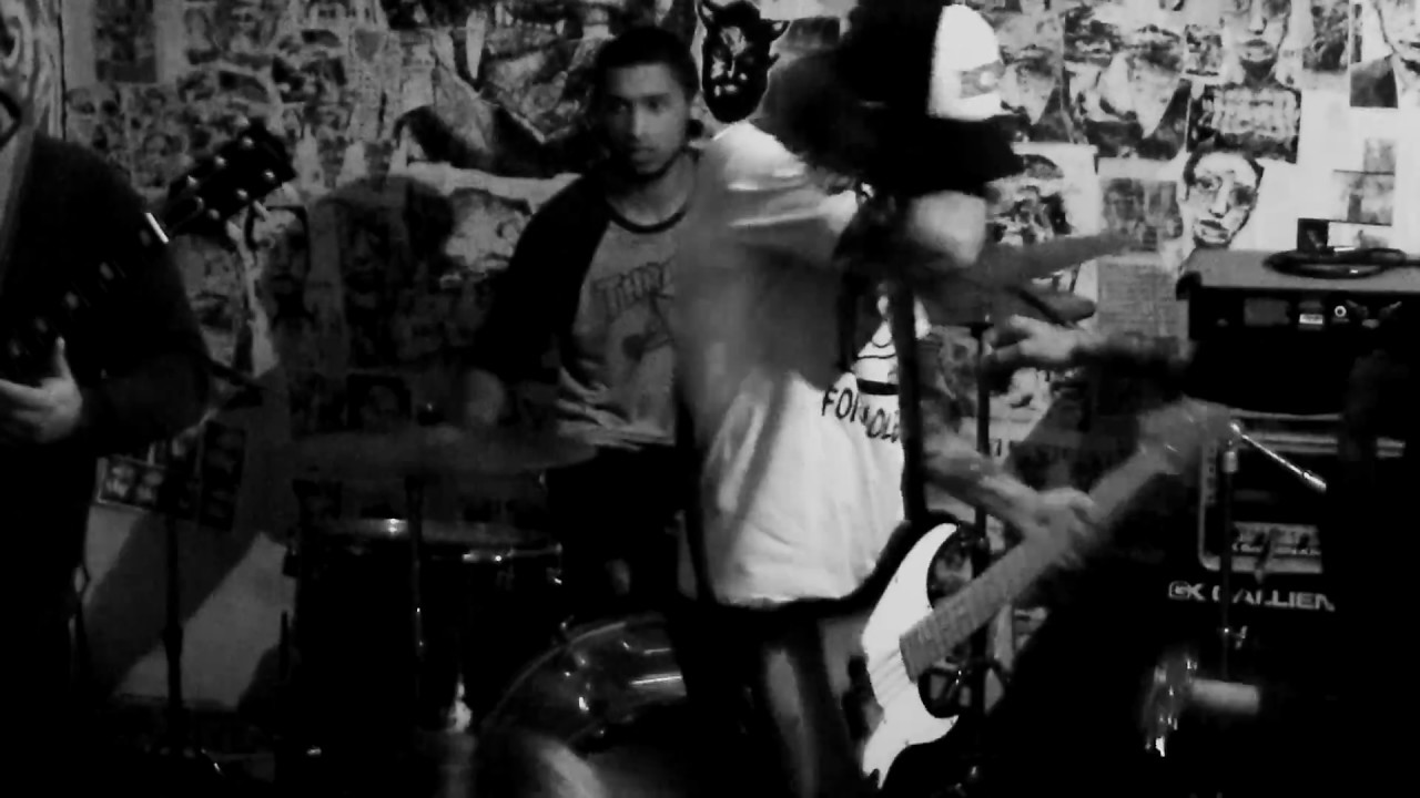 All Systems Fall, "Try Again"+"F*ck the Police", evento "A hora do herói cair", 22/07/2018.