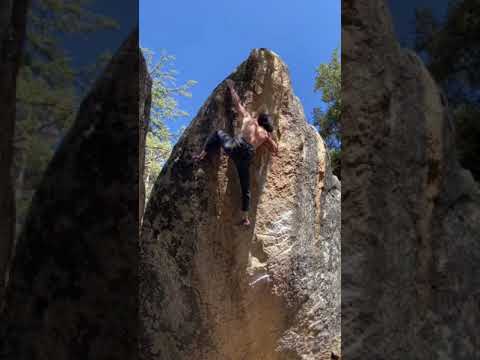 Beta Video for climb Adamantium v7, Black Mountain
