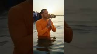 Mahakumbh2025 Coldplay S Chris Martin Attends Maha Kumbh Mela During