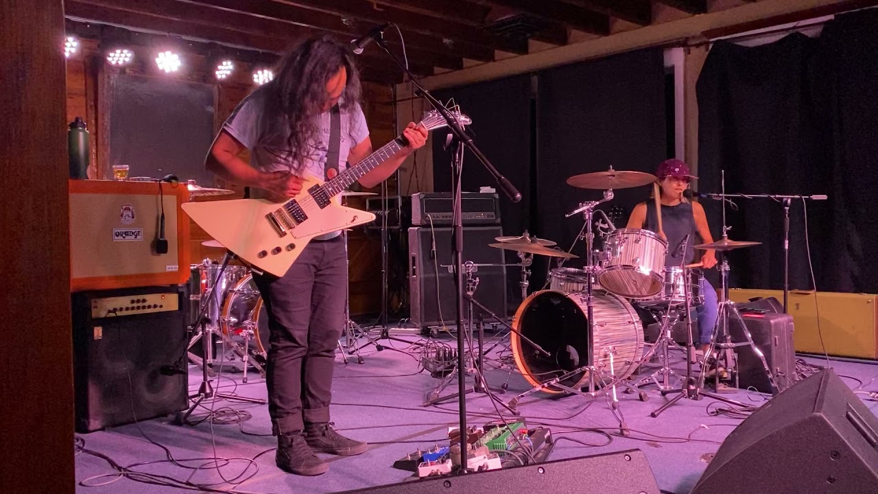 Dirt Russell - Go (LIVE Aug 2021) adlı videoyu YouTube'da izle Dirt Russell - Go (LIVE Aug 2021) adlı videoyu YouTube'da izle