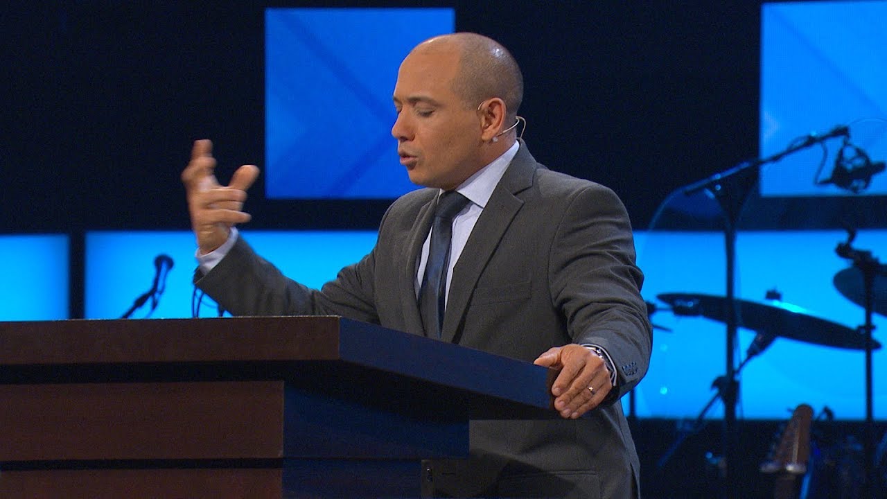 Corriendo tu carrera - Gilberto Corredera | Predica Cristiana