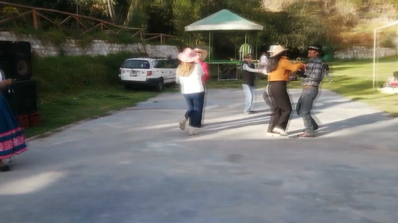 ESTHER OCHOA - chumbivilcana 2026