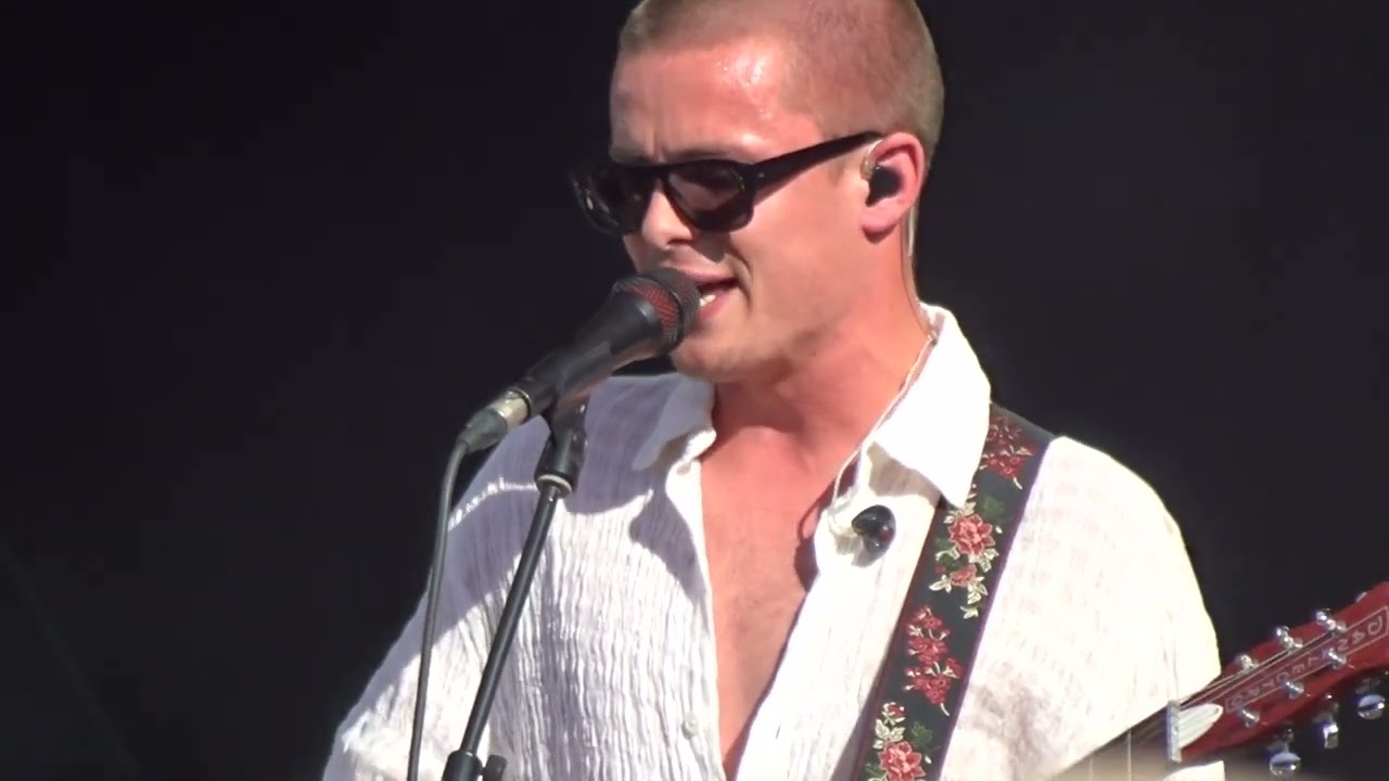 The Royston Club - Glued To The Bed (Live) Paris, Rock en Seine 2025