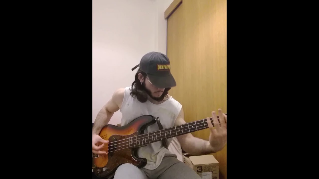 Hot Butter - Nathy Peluso (Bass Cover)