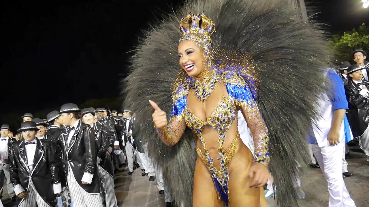 Parade brazilian ass Ass Parade
